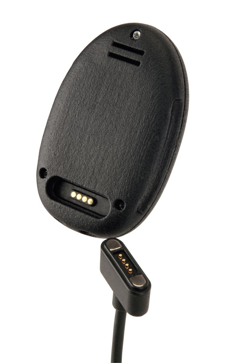 Magnetic charging connector